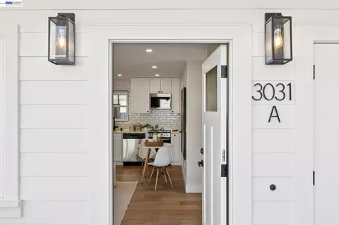 Entry Way - 3029 Wheeler St, Berkeley, CA 94705 photo 3 of 3