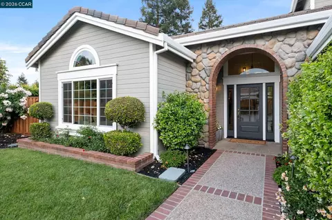 76 Rock Rdg, Danville, CA 94526