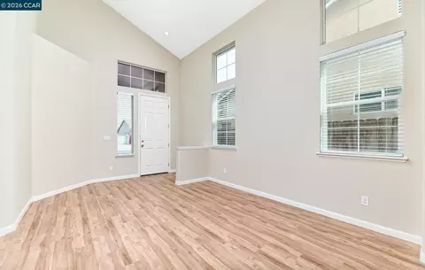 Living - 116 Travertine Ave, Lathrop, CA 95330 photo 8 of 8