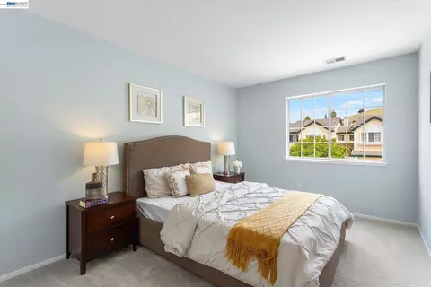 Bedroom - 1273 Shell Cir, Clayton, CA 94517 photo 7 of 11