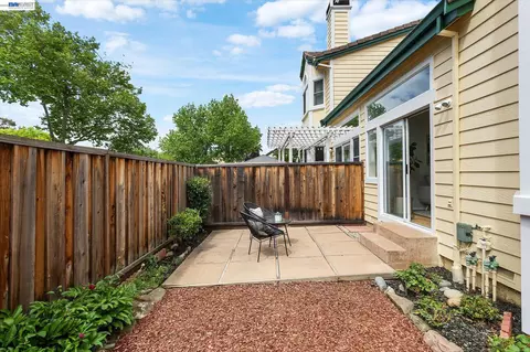 Exterior - 1273 Shell Cir, Clayton, CA 94517 photo 5 of 8