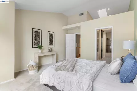 Bedroom - 1273 Shell Cir, Clayton, CA 94517 photo 5 of 11