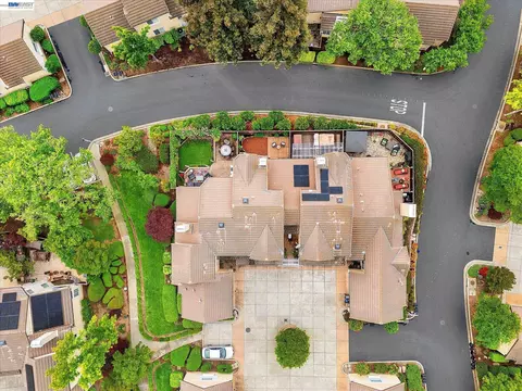 View/Area - 1273 Shell Cir, Clayton, CA 94517 photo 8 of 11
