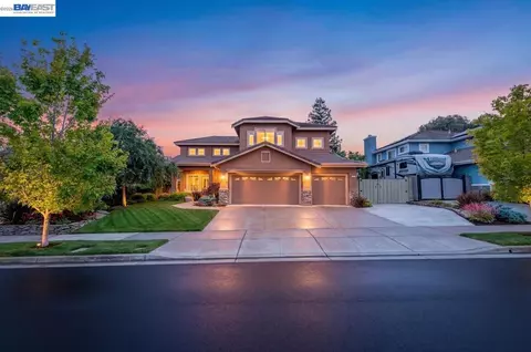 3625 Thornhill Dr, Livermore, CA 94551