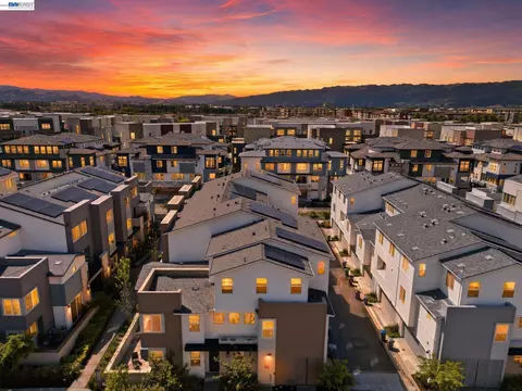 5526 Silver Way, Dublin, CA 94568