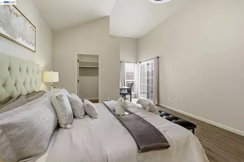 Bedroom - 1500 Scenic Dr #18, Modesto, CA 95355 photo 1 of 8