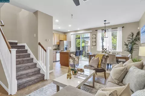 385 Gabiano Ct, Vacaville, CA 95687
