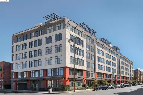288 3rd St #104, Oakland, CA 94607