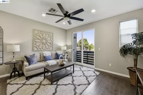 Living - 4119 Peralta Blvd, Fremont, CA 94536 photo 1 of 2