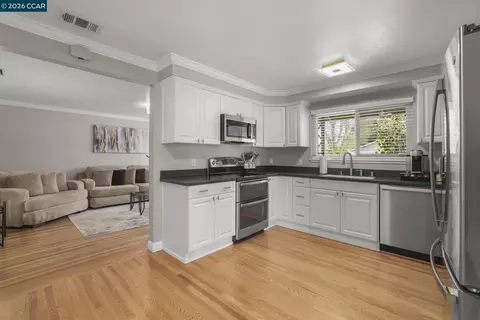 Kitchen - 847 Ryan Ct, Concord, CA 94518 photo 3 of 4