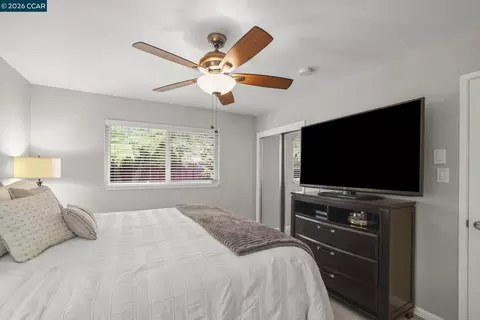 Bedroom - 847 Ryan Ct, Concord, CA 94518 photo 2 of 3