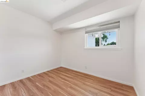Bedroom - 1300 Evergreen Dr, Concord, CA 94520 photo 8 of 15