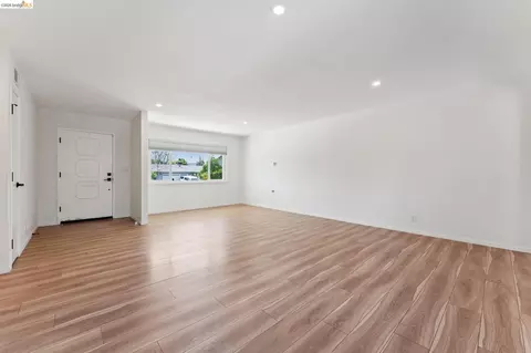 Living - 1300 Evergreen Dr, Concord, CA 94520 photo 2 of 5
