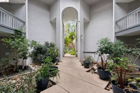 1591 Ellis St #105, Concord, CA 94520