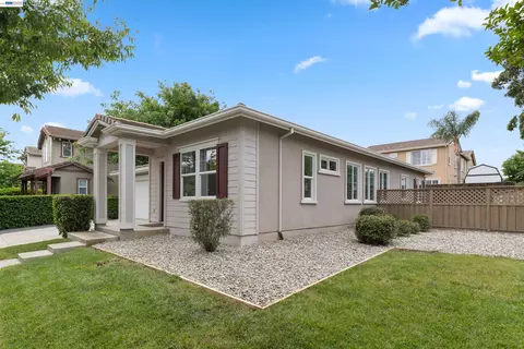 327 Goodall Dr, Mountain House, CA 95391