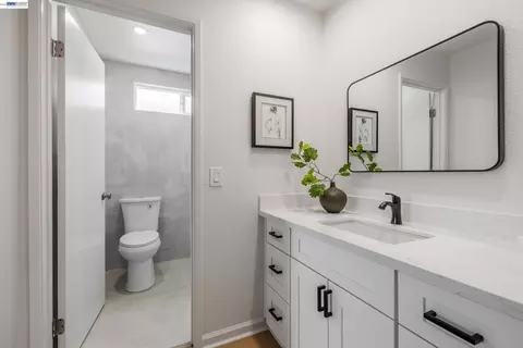 Bath - 507 Alexander Way, Milpitas, CA 95035 photo 2 of 4
