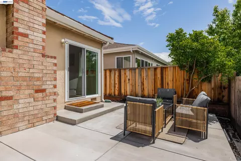 Exterior - 507 Alexander Way, Milpitas, CA 95035 photo 7 of 7