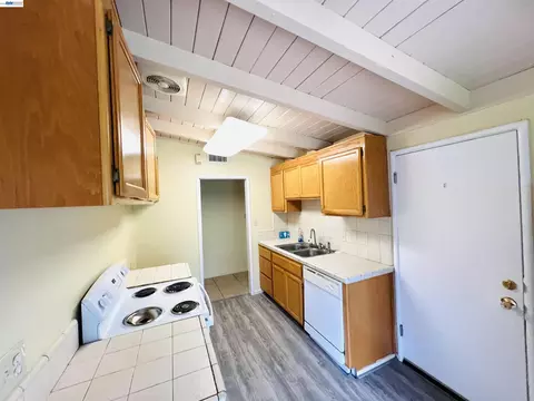 Other - 739 M St, Davis, CA 95616 photo 1 of 1