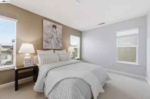 Bedroom - 6005 Hillbrook Pl, Dublin, CA 94568 photo 3 of 3