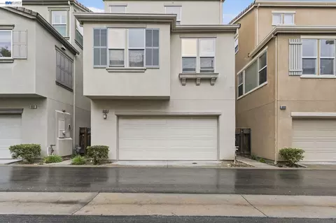Exterior - 6005 Hillbrook Pl, Dublin, CA 94568 photo 6 of 6