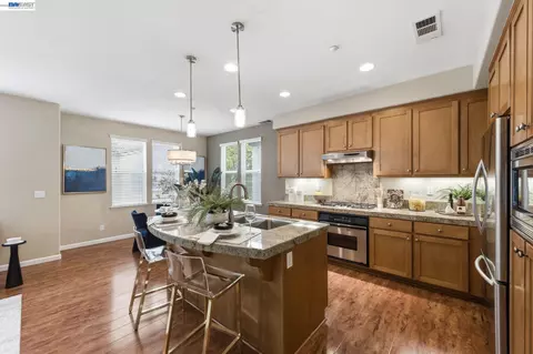 Kitchen - 6005 Hillbrook Pl, Dublin, CA 94568 photo 1 of 5