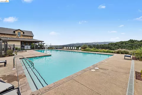 Exterior - 18210 Argento Loop, San Ramon, CA 94583 photo 6 of 8