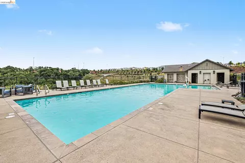 Exterior - 18210 Argento Loop, San Ramon, CA 94583 photo 4 of 8