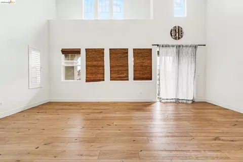 Living - 18210 Argento Loop, San Ramon, CA 94583 photo 4 of 6