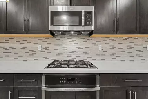 Kitchen - 18210 Argento Loop, San Ramon, CA 94583 photo 4 of 4