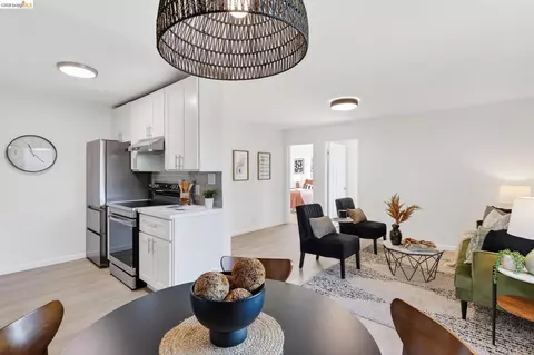 3477 Boston Ave #4, Oakland, CA 94602