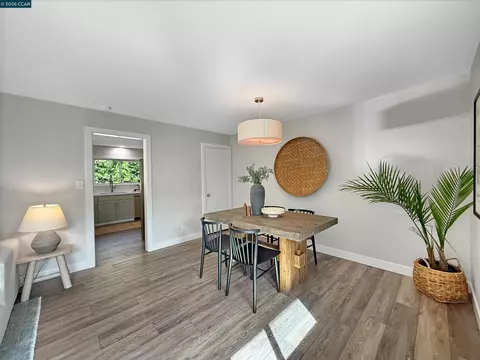 Dining - 8 Cherryhills Ct, Lafayette, CA 94549 photo 1 of 1