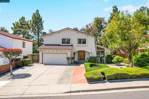 121 Violet Rd, Hercules, CA 94547 photo 1