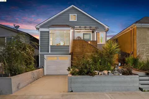 1435 Berkeley Way, Berkeley, CA 94702 photo 1