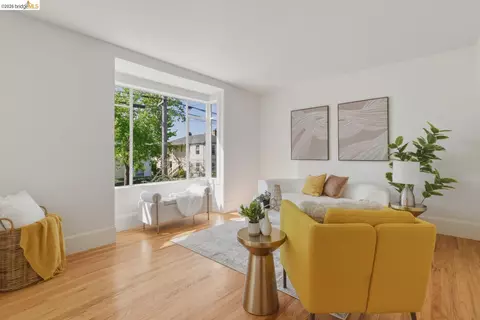 Living - 1435 Berkeley Way, Berkeley, CA 94702 photo 1 of 5
