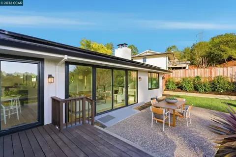 89 Greenfield Dr, Moraga, CA 94556 photo 1