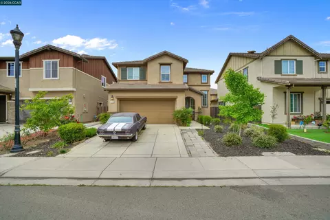 Exterior - 173 Willowrun Way, Oakley, CA 94561 photo 2 of 7