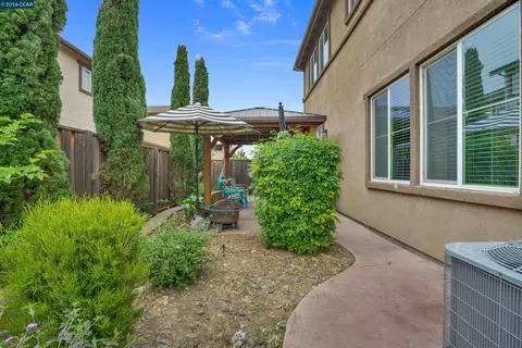 Exterior - 173 Willowrun Way, Oakley, CA 94561 photo 7 of 7