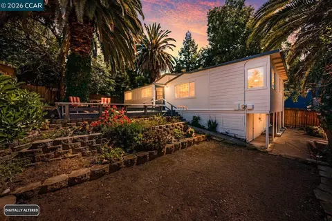 4632 Steele St, Oakland, CA 94619