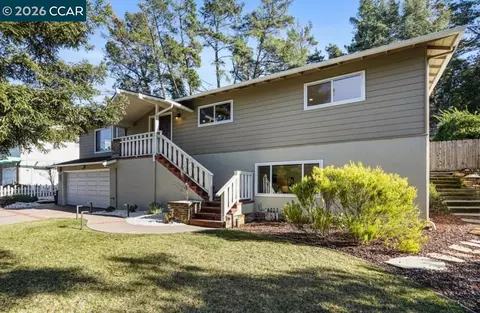 125 Elysian Fields Dr, Oakland, CA 94605