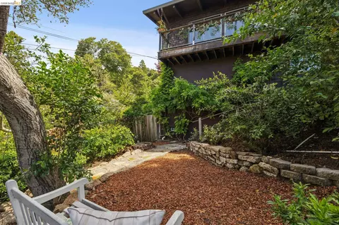 Exterior - 3560 Dwight Way, Berkeley, CA 94704 photo 11 of 19