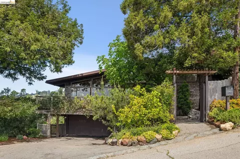 Exterior - 3560 Dwight Way, Berkeley, CA 94704 photo 2 of 19