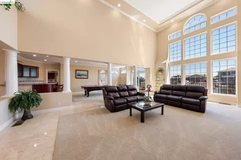 Living - 96 Shell Pl, Discovery Bay, CA 94505 photo 3 of 7