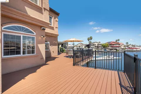 Exterior - 96 Shell Pl, Discovery Bay, CA 94505 photo 5 of 6