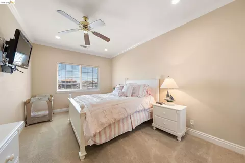 Bedroom - 96 Shell Pl, Discovery Bay, CA 94505 photo 2 of 5