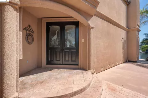 Entry Way - 96 Shell Pl, Discovery Bay, CA 94505 photo 1 of 5