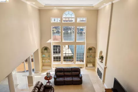 Living - 96 Shell Pl, Discovery Bay, CA 94505 photo 7 of 7