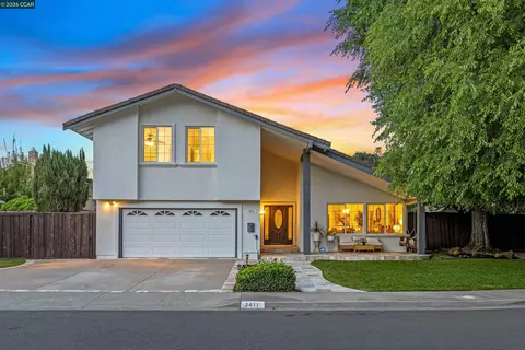 2411 Skylark Way, Pleasanton, CA 94566