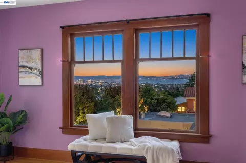 View/Area - 2114 Marin Ave, Berkeley, CA 94707 photo 1 of 9