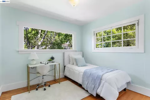 Bedroom - 2114 Marin Ave, Berkeley, CA 94707 photo 2 of 10
