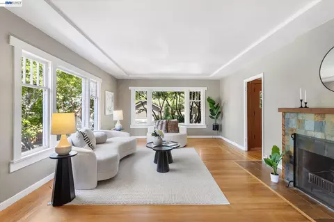 Living - 2114 Marin Ave, Berkeley, CA 94707 photo 2 of 5